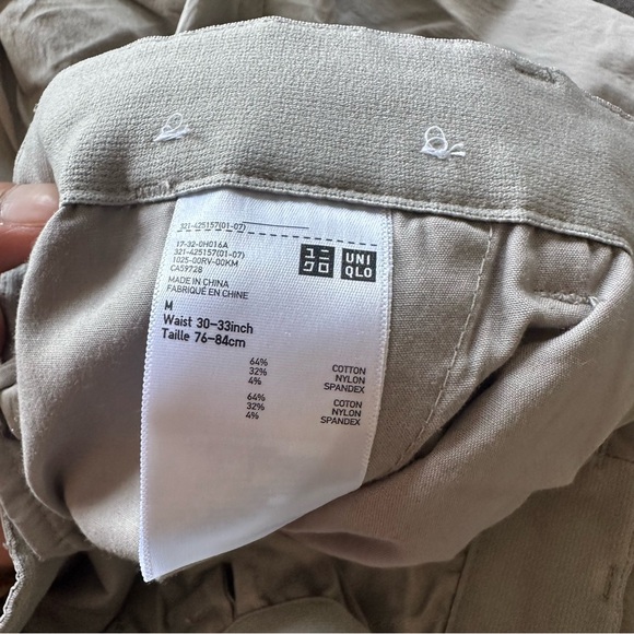 GREY UNIQLO CARGO WIND PANTS - SIZE 30-33 - Picture 4 of 8
